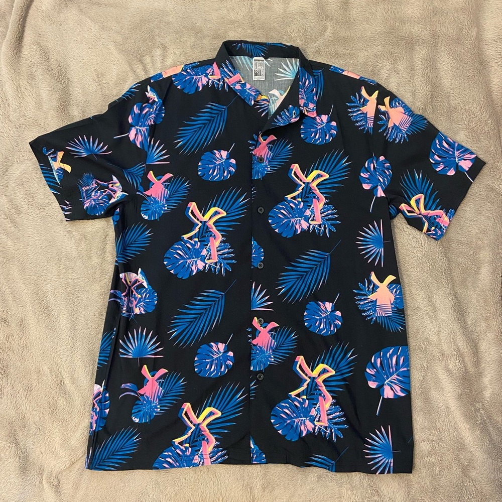 Never worn, mens XL Dutch Bros Hawaiian Button Up